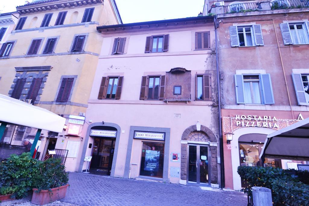Hotel De